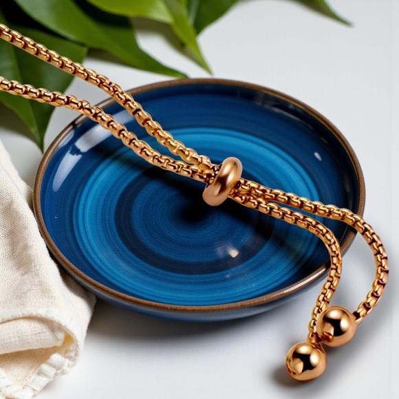 ποΈElegant 18K Gold Plated Tree of Life Charm Rhinestones Adjustable Bracelet - Picture 6 of 8